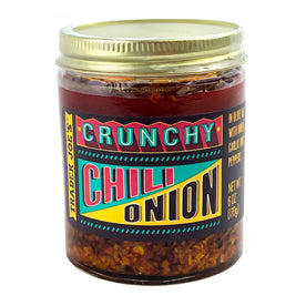Trader Joe’s Chili Onion Crunch – Spicy Garlic & Chili Oil Condiment with Dried Onion & Olive Oil – 6 Oz. Jar