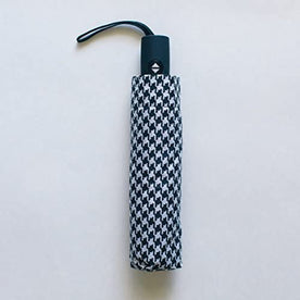 Dry Divas Auto Open Close Windproof Compact Travel Umbrella, Rockin Hounds Tooth